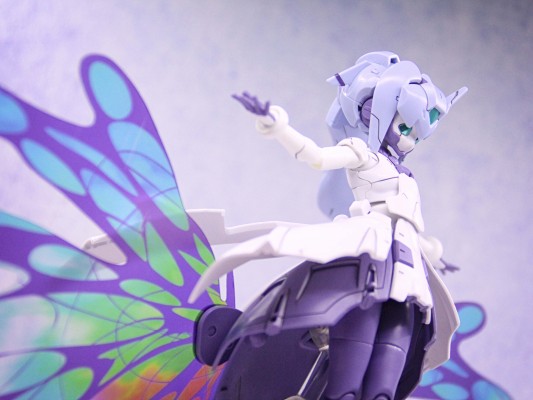 hgbd高达创形者机动人偶莎拉