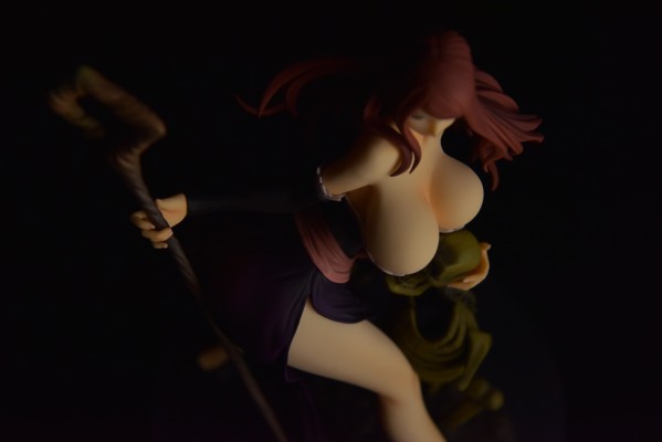 ExcellentModel 龙之皇冠 女巫