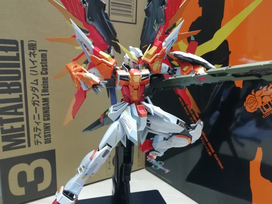 METAL BUILD 机动战士高达SEED Destiny ZGMF-X42S-Revolution 命运高达（海涅机）