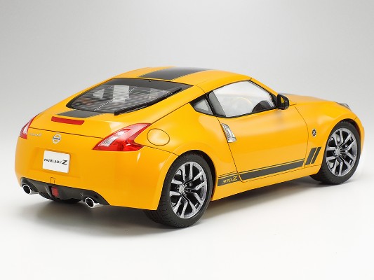 24348 1/24 日产 370Z Heritage edition