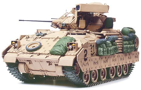 35264 1/35 M2A2 布雷德利步兵战车 沙漠风暴 布雷德利步兵战车