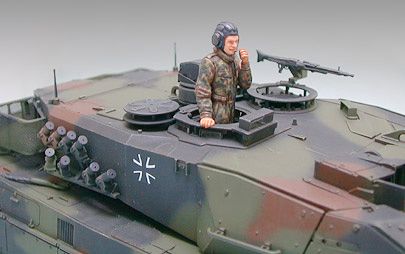 35242 1/35 联邦德国 豹2 A5 主战坦克