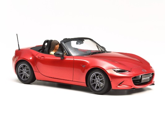 24342 马自达 MX-5