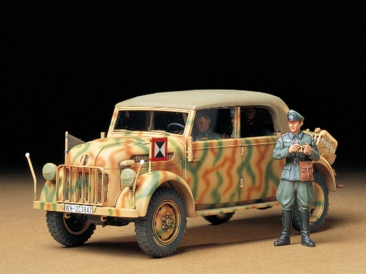 35235 1/35 德国 1500A KOMMANDEURWAGEN 大型军用指挥官用车