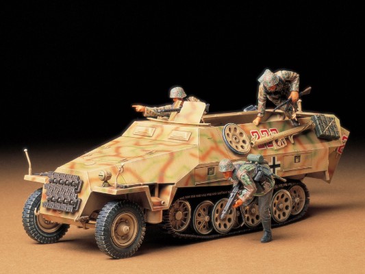 35195 1/35 德国 Sd.Kfz. 251 D型 半履带装甲运兵车