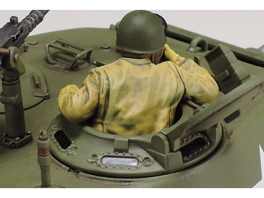35346 1/35 美国 谢尔曼 M4A3E8 中型坦克 （欧洲前线）