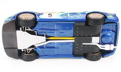 24240 1/24 斯巴鲁 翼豹 WRC 2001