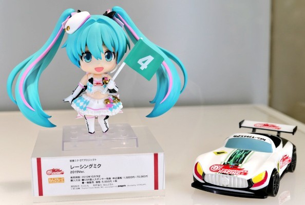 粘土人#1100 GOOD SMILE Racing 初音未来 Racing 2019