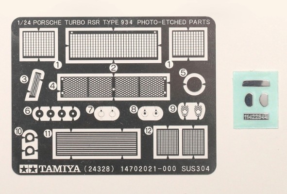 24328 1/24 保时捷 TURBO RSR TYPE 934 JAGERMEISTER