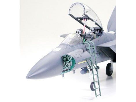60312 1/32 F-15E 打击鹰 “掩体炸弹”