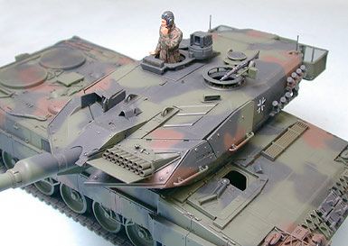 35242 1/35 联邦德国 豹2 A5 主战坦克