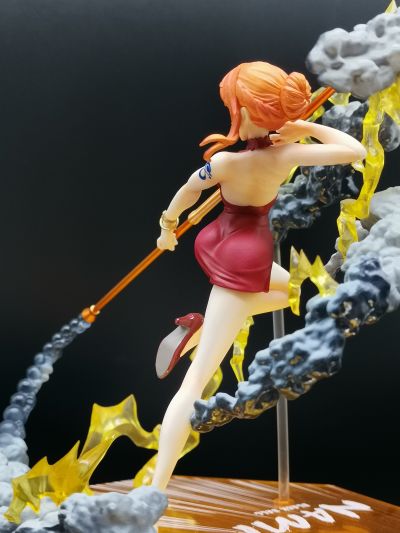 FiguartsZERO 海贼王 娜美 Black Ball