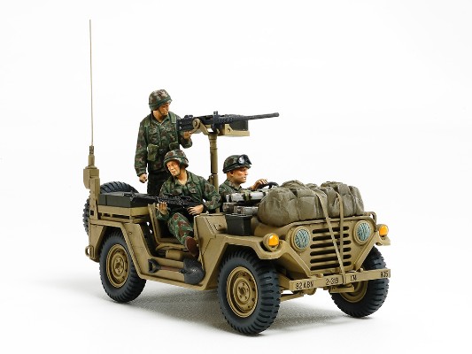 35332 1/35 美国 M151A2 格林纳达入侵作战
