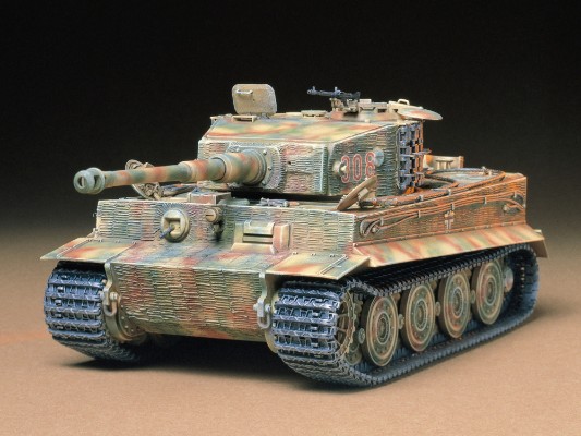 35146 1/35 德国  虎式 重型坦克 I 后期生产型