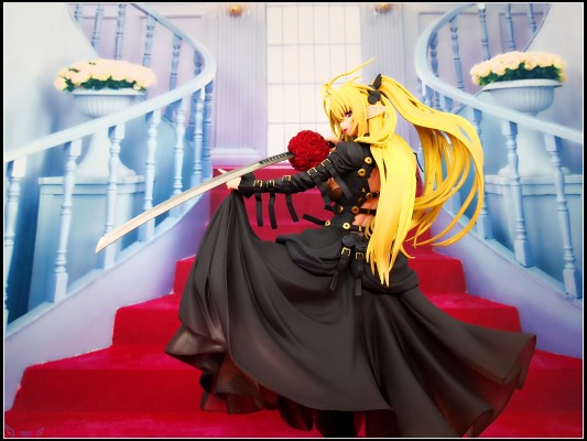 尘骸魔京「Nimbus of the eternal night ～神降りし荒野にしろしめす闇のニンバス～」