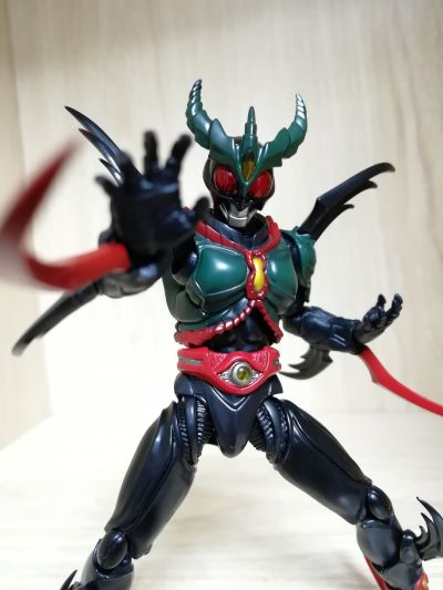 S.H.フィギュアーツ 假面骑士エクシードギルス 『假面骑士アギト』より