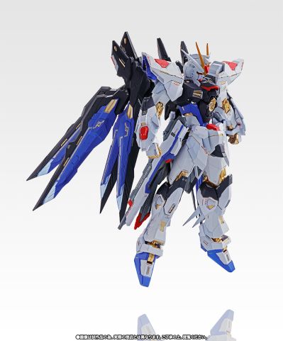 METAL BUILD 机动战士高达SEED DESTINY ZGMF-X20A 强袭自由高达 Soul Blue Ver.