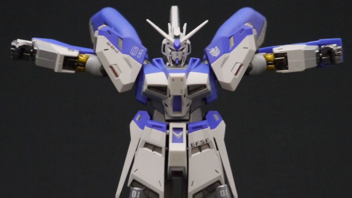 METAL ROBOT魂 机动战士高达 逆袭的夏亚系列  Hi-Nu高达