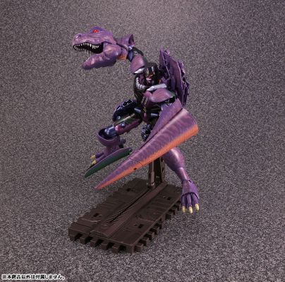 变形金刚MP系列 MP-43 无敌龙(Beast Wars)