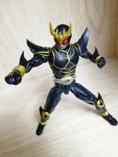 S.H.フィギュアーツ 假面骑士クウガ アルティメットフォーム