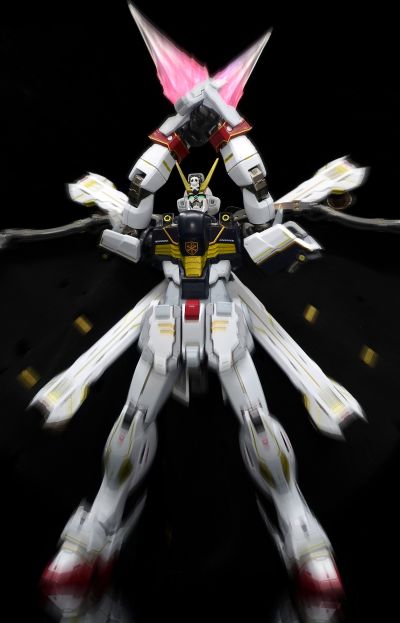 METAL BUILD 机动战士海盗高达 XM-X1 海盗高达X1