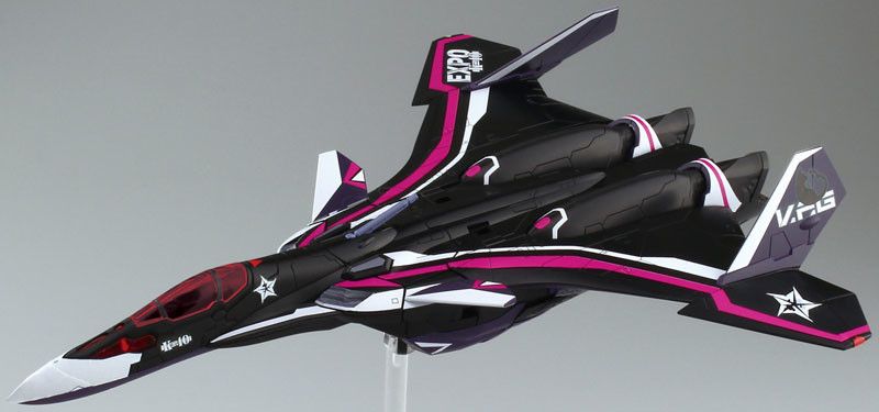 V.F.G.  MC-11 超时空要塞DELTA VF-31A 卡伊洛斯 河森正治EXPO限定版