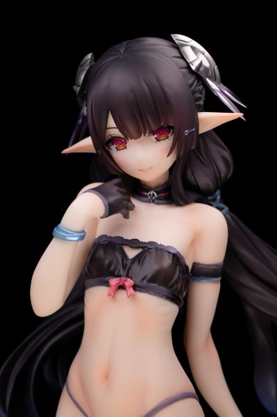 AMAKUNI Annette