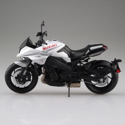 1/12完成品 摩托车SUZUKI GSX-S1000S KATANA金属神秘银