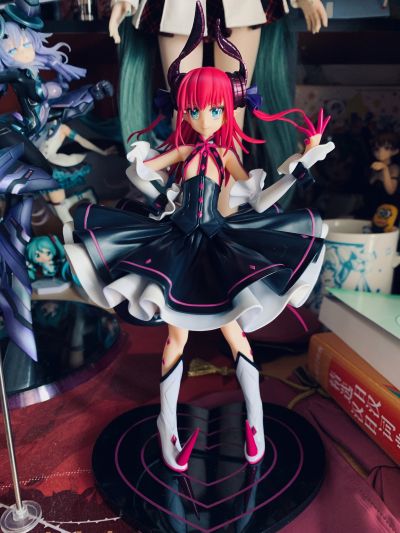 Fate / Grand Order 	伊丽莎白·巴托里伯爵夫人