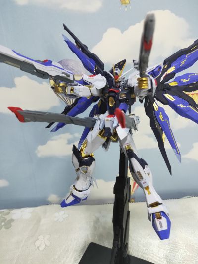 METAL BUILD 机动战士高达SEED DESTINY ZGMF-X20A 强袭自由高达 Soul Blue Ver.