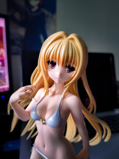 To LOVE Ru Darkness 金色暗影 白色泳装版