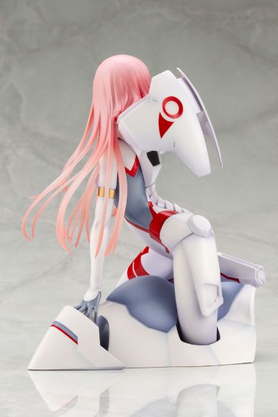 Darling in the FranXX 零二 The 13th Unit ver.