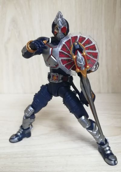 S.H.Figuarts 假面骑士剑 假面骑士剑