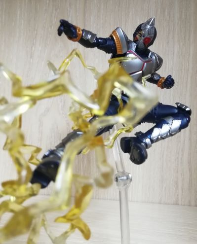 S.H.Figuarts 假面骑士剑 假面骑士剑