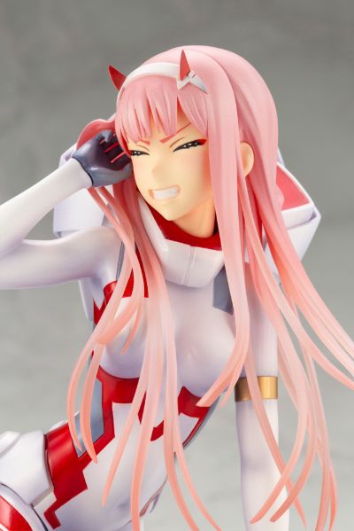 Darling in the FranXX 零二 The 13th Unit ver.