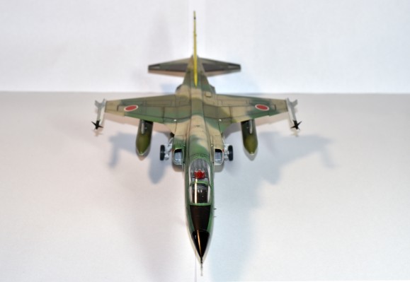 F-8E 十字军战士 舰载战斗机