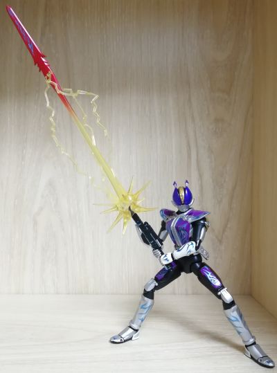 S.H.Figuarts 假面骑士：电王 假面骑士电王 圣剑形态 -20假面骑士踢/平成二十骑士纪念版-