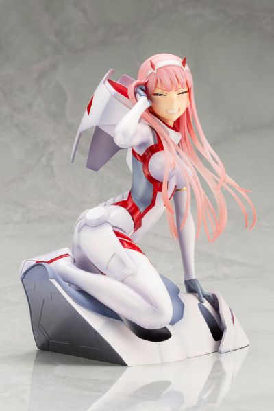 Darling in the FranXX 零二 The 13th Unit ver.