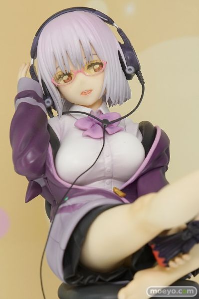 SSSS.GRIDMAN 新条茜