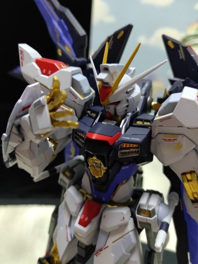 METAL BUILD 机动战士高达SEED DESTINY ZGMF-X20A 强袭自由高达 Soul Blue Ver.