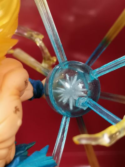 Figuarts ZERO 龙珠Z：燃烧吧！热战·烈战·超激战 超级赛亚人孙悟空 -热战-