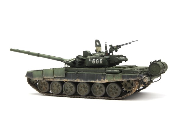 1/35 俄罗斯T-72B3主战坦克