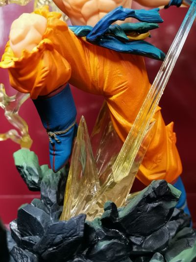 Figuarts ZERO 龙珠Z：燃烧吧！热战·烈战·超激战 超级赛亚人孙悟空 -热战-