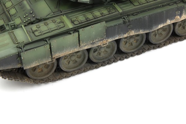 1/35 俄罗斯T-72B3主战坦克