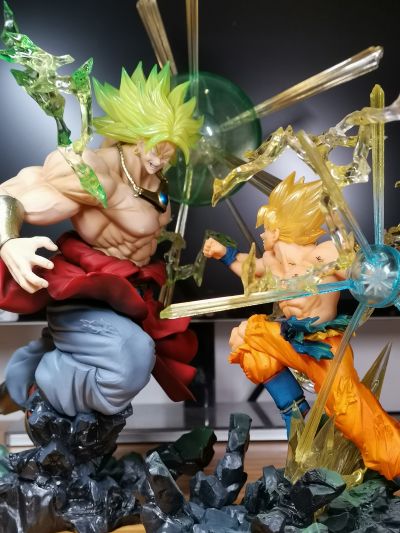 Figuarts ZERO 龙珠Z：燃烧吧！热战·烈战·超激战 超级赛亚人布罗利 -烈战-