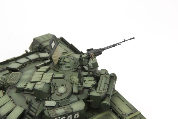 1/35 俄罗斯T-72B3主战坦克