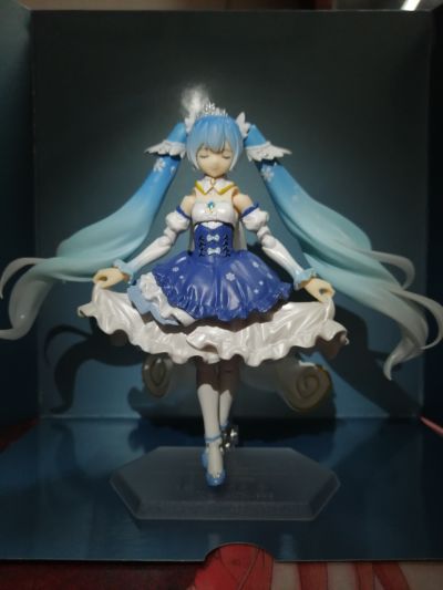 figma#EX-054 Vocaloid 初音未来&Rabbit Yukine 公主 雪未来 2019