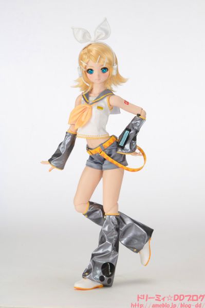 Dollfie Dream Sister DDS VOCALOID 镜音铃