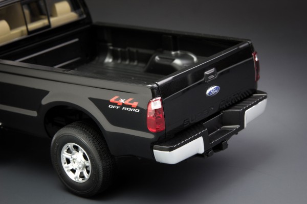 CS-001 福特 F-350 SUPER DUTY CREW CAB