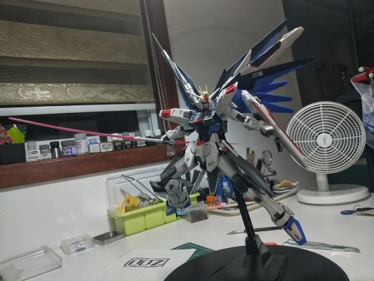 METAL BUILD 机动战士高达SEED Destiny Astray MBF-P01-Re2(AMATU) 异端高达金色机“天”蜜娜 -天空的宣言-